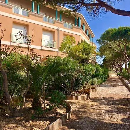 Apartment La Seniorie